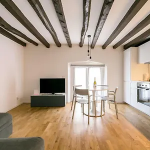 Mortara Appartamento Milano